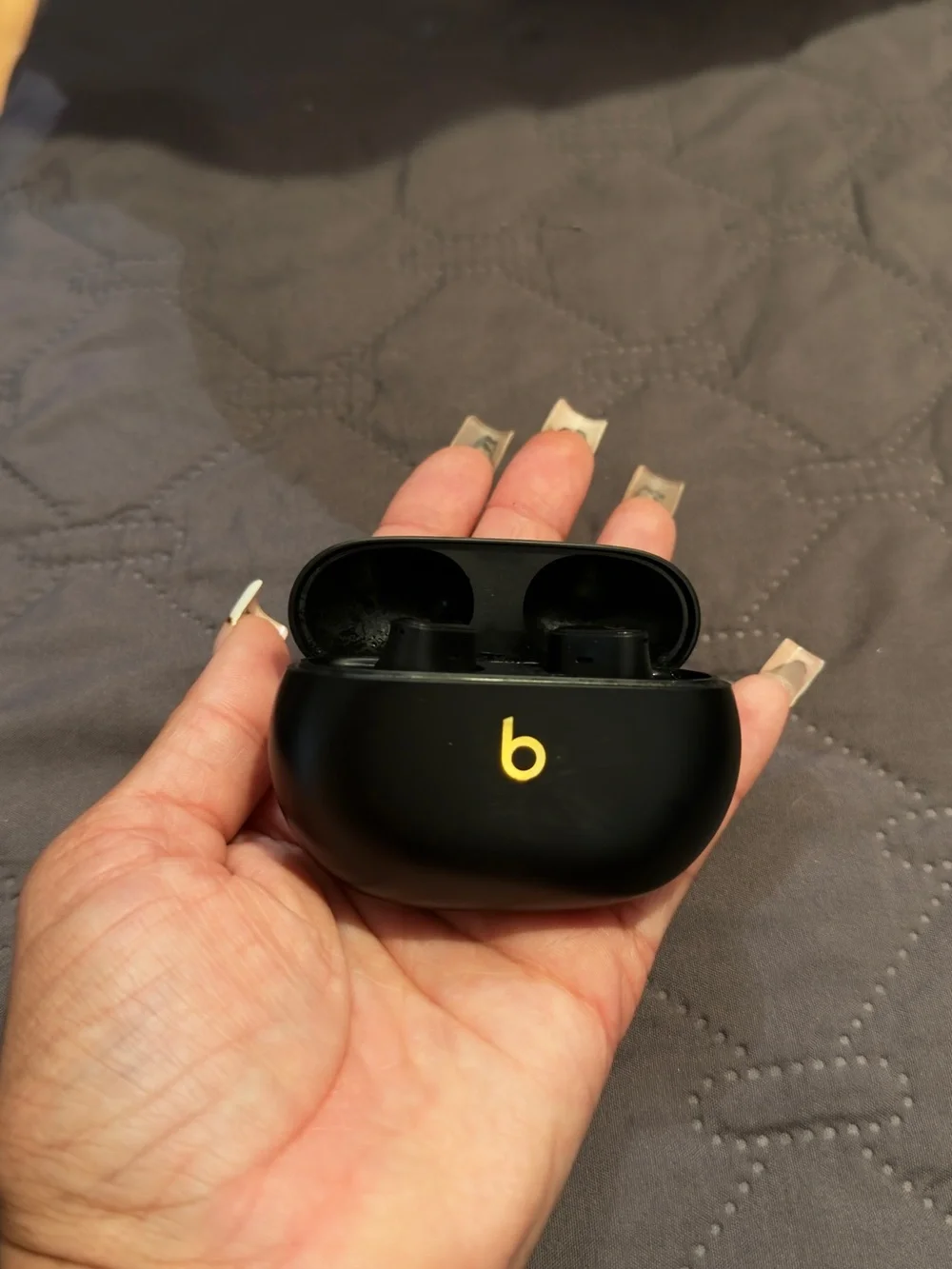 Beats by Dre premium sound